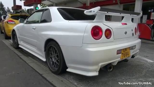Nissan Skyline R34 GT-R V-Spec w- Tomei Expreme Ti Titanium Catback Exhaust