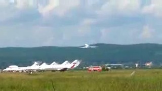 Ту-154 и Ил-86. Проход на предельно малой высоте
