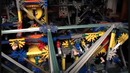 Механический игровой аппарат из конструктора K’Nex