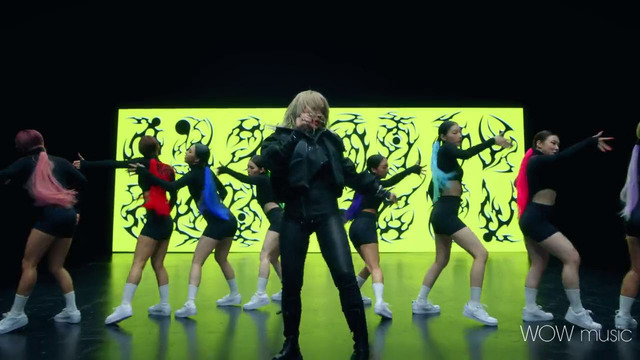 CL – SPICY (Official Video)