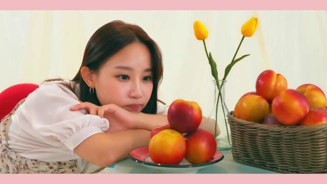 JUNGMO – Peach (복숭아) (feat. Henry) MV