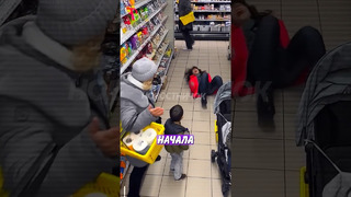 Странная мамаша с сынулей шокировали покупателей в магазине! | Новостничок