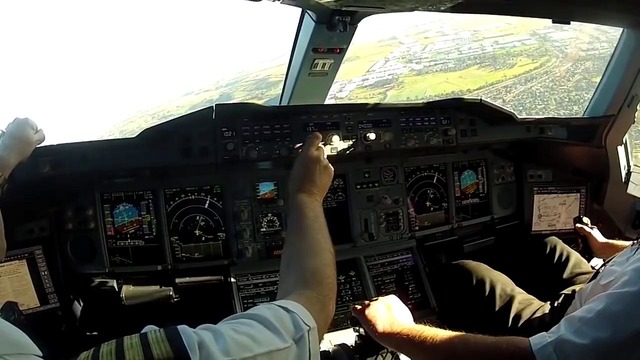 A380 landing