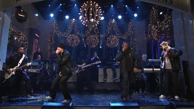 Eminem And Lil Wayne – Won’t Back Down (Saturday Night Live)