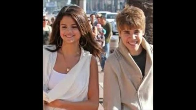 Justin Bieber & Selena Gomez Love story