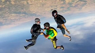 EPIC World Class Freefly Skydiving