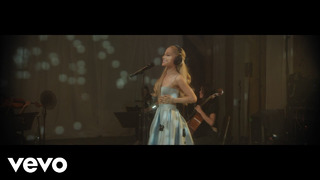 Ariana Grande – Daydreamin’ (Live from London)