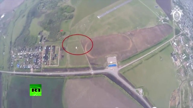 СК опубликовал видео падения парашютистов в Татарстане