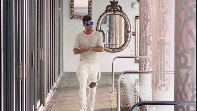 Ricky Martin – Vente Pa’ Ca ft. Maluma (Official Video)