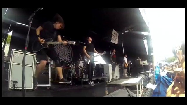 Bring Me The Horizon- Go To Hell, For Heaven s Sake (Warped Tour Video)