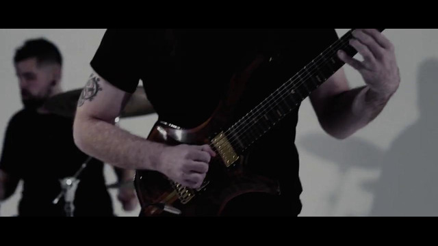 Aenimus – Between Iron And Silver (Official Music Video 2020)