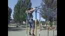 Турник + брусья, сильный парень из Днепропетровска