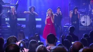 Taylor Swift-We Are Never Ever Getting Back Together Live