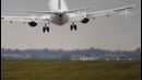 Самолет едва не разбился во время посадки
