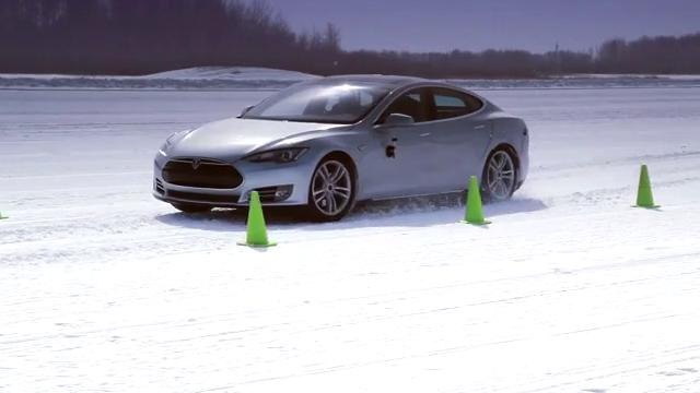 Электротесты – Зимние тесты электрокара Tesla Model S