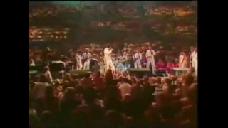 Elvis Presley Dying On Stage