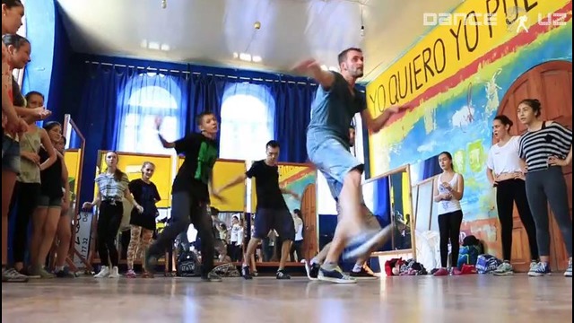 Видео, посвященное Десятилетию Zlotnikov Dance Centre