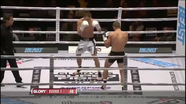 GLORY25 Anatoly Moiseev vs Teo Mikelic