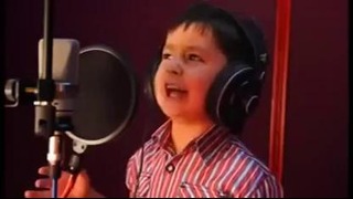 4-х летний узбек спел на фарси. Обалдела вся Азия