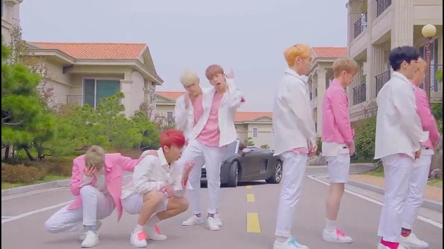 Varsity – Hole in one