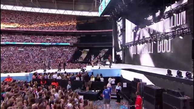 Ariana Grande – Problem (Live At Capital Summertime Ball 2015)