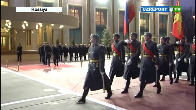 O‘zbekiston Prezidenti Shavkat Mirziyoyev Moskvaga keldi