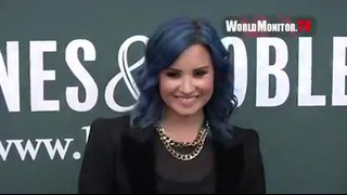 Demi Lovato Signs Copies of Her Inspiring Book