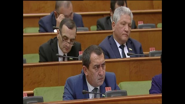 Парламент ҳаёти