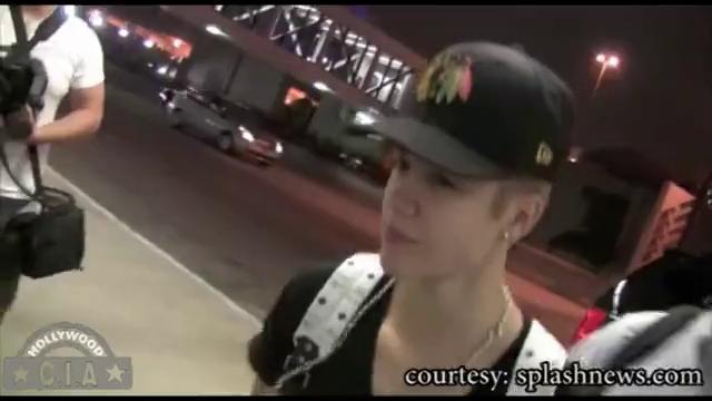 Justin Bieber Gets a New Tattoo Makes Peace