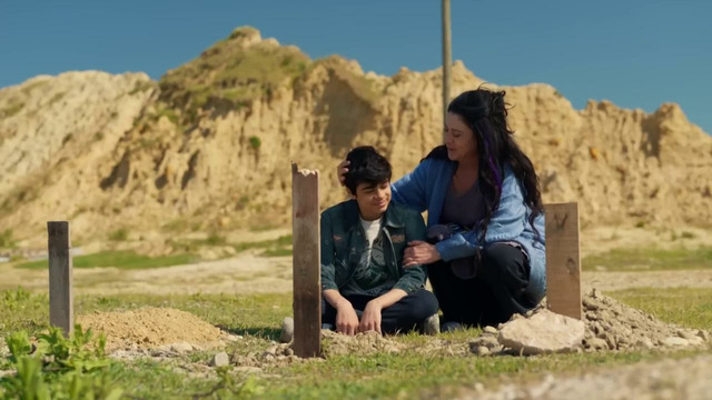 Лейла – 35 серия | 2024 (Жизнь Любовь Справедливость)