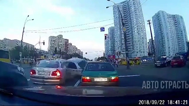 1015. АвтоСтрасть – Подборка аварий и дтп. № 1015. Сентябрь. 2018г