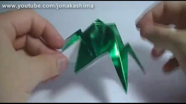 Новогодняя елка оригами
