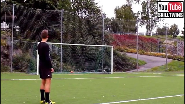 The ★ BEST ★ Street Football / Futsal / Freestyle Skills EVER!! ★ HD