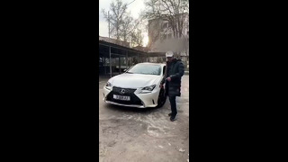 В Ташкенте блогер попытался продать автомобиль, который якобы водила Татьяна Каримова