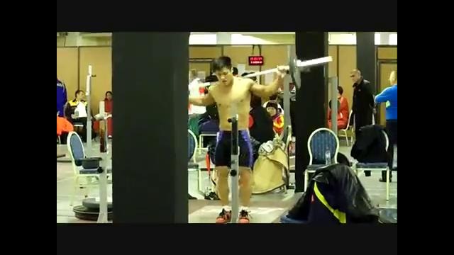 Chinese Weightlifting Core Training