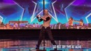 Alex Magala с риском для жизни на конкурсе талантов