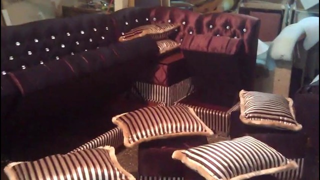 Угловой диван с каретной обивкой ООО“Persona Mebel”