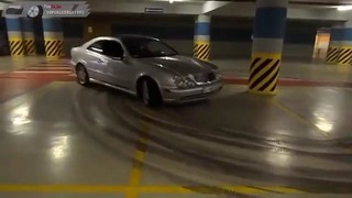 Mercedes-Benz CLK Drift In Underground Parking lot