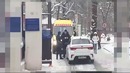 Когда автомобили не пропускают скорую помощь. часть 2