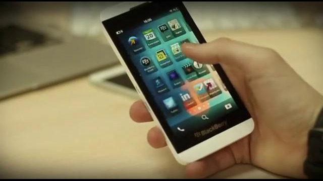 Сравнение BlackBerry Z10 и iPhone 5