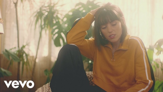 Sasha Sloan – Older (Acoustic 2019!)