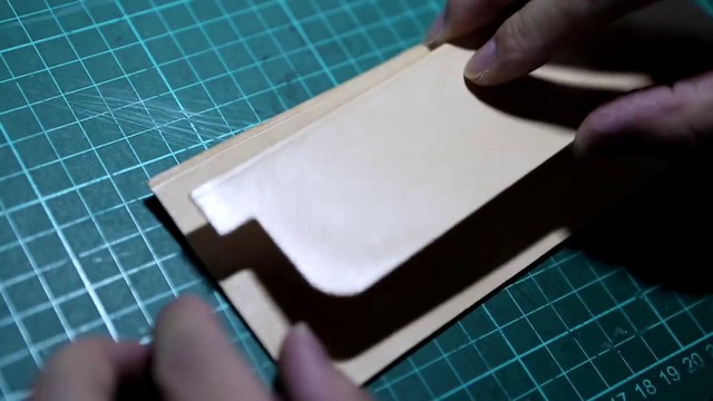 Making a Leather Biker Wallet – Part 2 Right Compartment
