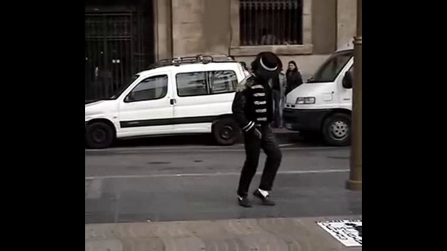 Танцевальные битвы на улице Барселоны
