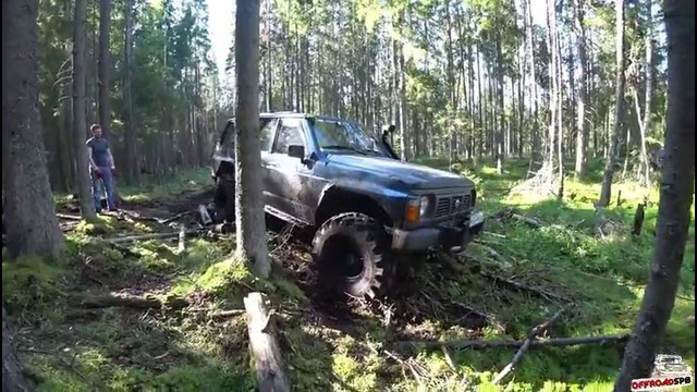 OffroadSPB. NISSAN на 54 колёсах. Пробиваем новый маршрут без лебедок