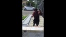 Два друга жестоко над друг другом прикалываются