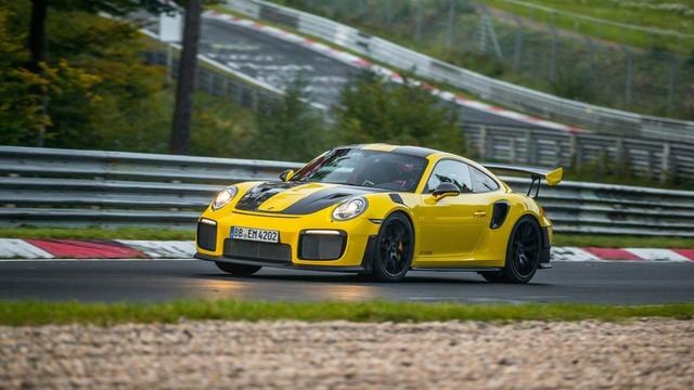 Porsche 911 GT2 RS Побил рекорд Нюрбургринга