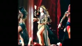 Selena Gomez Stars Dance Tour Las Vegas Nevada (November 9)