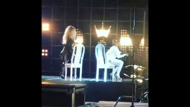 Rayhon va Munisadan haroratli raqs