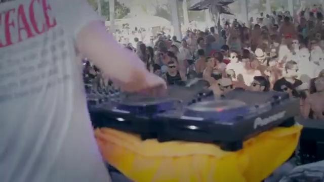 Nikki Beach Miami March 2013 (turn table hit by beachball)