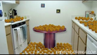 Annoying Orange – Million Clones